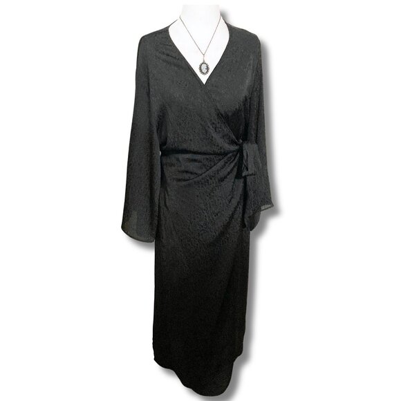 H&M Black silky satin bell sleeve dressing gown ~ MEDIUM LARGE duster dress robe - Picture 1 of 13